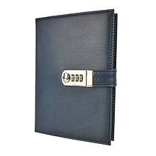 Iné tašky - Kožený zápisník /zakladač na heslový zámok v tmavo modrej farbe - 12049944_