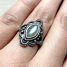 Prstene - ZĽAVA 45% Antique Silver Navette Labradorite Ring / Vintage prsteň s labradoritom P101 - 12053326_