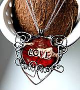 Náhrdelníky - Pre lásku- prívesok s keramickým gabošónom - 12059722_