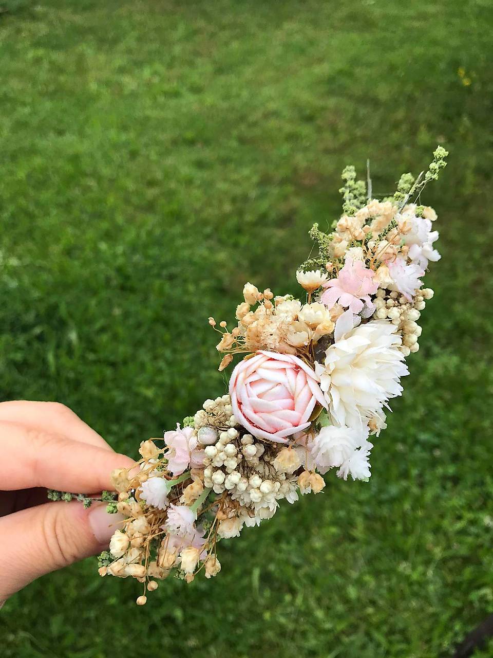 Kvetinový štvrťvenček  "symfónia prebudenia"