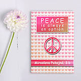 Papiernictvo - Peace is always an option (slovníček) (srdiečkový abstraktný károvaný) - 12074266_