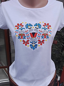 Topy, tričká, tielka - Dámske vyšívané tričko - Záriečie - 12075711_