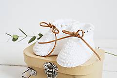 Detské topánky - Bavlnené papučky pre bábätko (biela - 3 až 6 mes.) - 12083853_