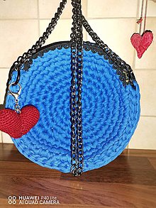 Kabelky - Hačkované / štrikované kabelky, batôžky👜🛍️ (35cm - Modrá) - 12085389_