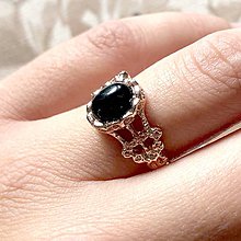 Prstene - Elegant Rose Gold Black Agate Ring / Jemný prsteň s čiernym achátom v prevedení ružové zlato - 12089527_
