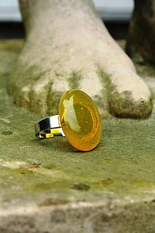 Prstene - Fusingový prsteň - Simple colours (Červená) (Žltý 2,5 x 2 cm) - 12099533_