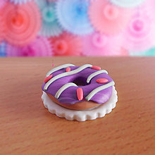 Hračky - Donut - FIMO hračka (čučoriedkový) - 12101643_