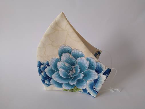 Dizajnové rúško kvety modré tvarované dvojvrstvové