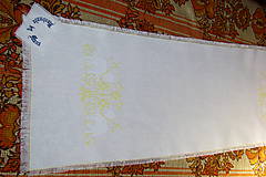 Úžitkový textil - Ručne vyšívaný ľanový obrus  žltobiely/ štóla / - 12112420_