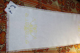 Úžitkový textil - Ručne vyšívaný ľanový obrus  žltobiely/ štóla / - 12112420_
