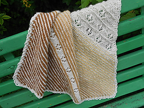 Detský textil - Pletená detská deka z ručne pradenej vlny - 12114132_