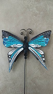 Dekorácie - Elegantný motýľ - zapichovačka do kvetináča - 12114152_