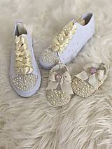 Ponožky, pančuchy, obuv - Svadobné tenisky: dvoj set mama a dcéra - 12133337_