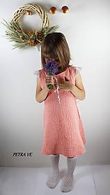 Detské oblečenie - Broskyňové bodky - detské mušelínové šaty - 12133410_