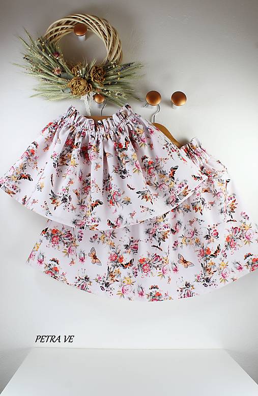  - Kvety a motýle - riasená sukňa, dámska, mini (Dámska riasená sukňa, mini do 50 cm- na mieru, zo 100 % bavlny) - 12137823_