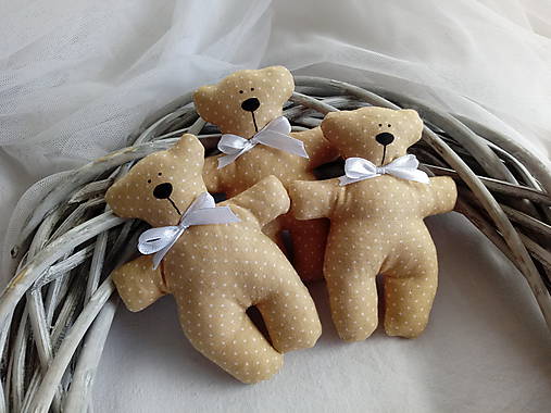 Medvediky pre najmenších svadobčanov 10 cm