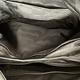 Kabelky - Kožená elegantná kabelka v čiernej farbe - 12139324_