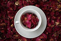 Fotografie - Čaj z lupienkov ruží - 12140960_