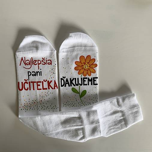 Maľované ponožky pre naj PANI UČITEĽKU (kvietkovej triedy)