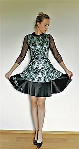 Šaty - Čierne saténové šaty s krajkou - 12144892_