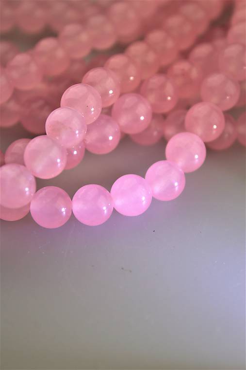 Minerály - ruženínový jadeit korálky 8mm - 12147520_