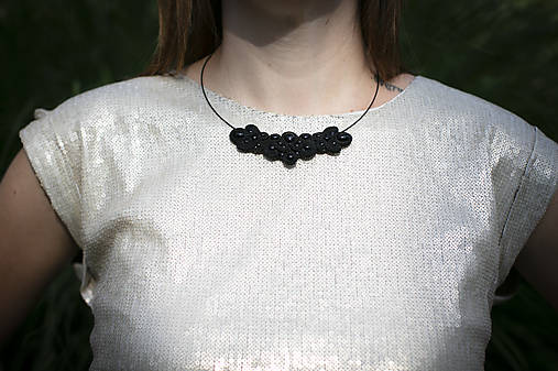 Náhrdelníky - Marta - soutache náhrdelník - 12156357_