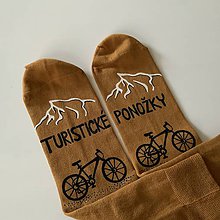 Ponožky, pančuchy, obuv - Maľované ponožky pre cykloturistu (horčicové) - 12157688_