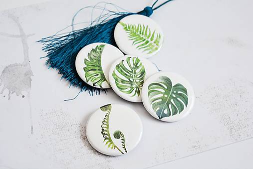 Brošne - Buttonky/odznačiky - monstera/papraď - 12158109_