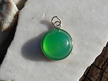 Náhrdelníky - green ,,chalcedón, in silver - 12161454_