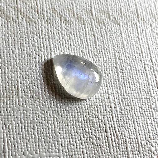 Minerály - Mesačný kameň kabošon slza / 14x10 mm č.5624 - 12170776_