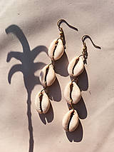 Náušnice - Kráľovná morí, náušnice z mušlí Cowrie z Filipín (Zlatá) - 12171802_
