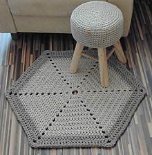 Úžitkový textil - Handmade atypický šesťuholníkový koberček z kvalitných šnúr - 12177848_
