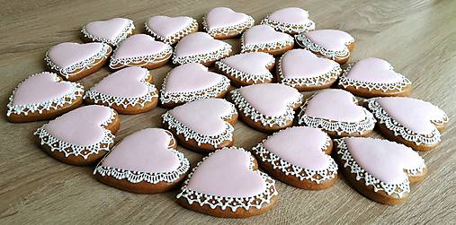 Dekorácie - Srdiecko 6 s krajkou - 12182191_