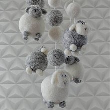Hračky - Kolotoč s ovečkami do detskej izby - 12183638_
