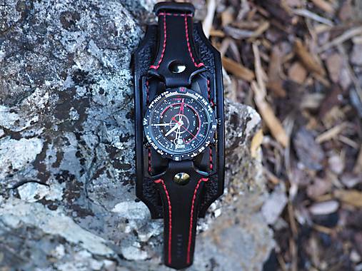 Čierny kožený remienok na hodinky Timex T2N720 Expedition