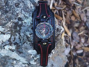Náramky - Čierny kožený remienok na hodinky Timex T2N720 Expedition - 12205949_