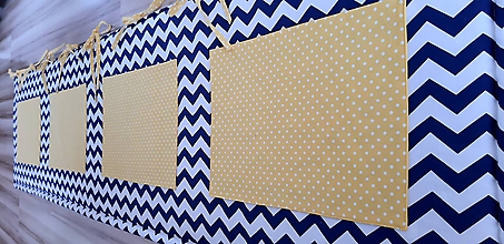 Úžitkový textil - Zástena za posteľ  (200 x 50 cm modrý cik cak šnurky) - 12220893_