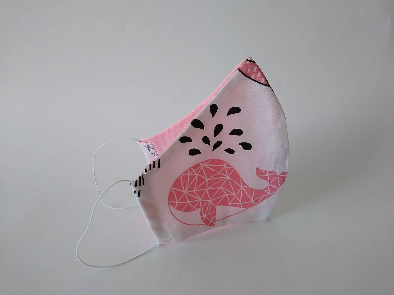 Dizajnové rúško ružová ryba tvarované dvojvrstvové