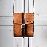 Pánske tašky - Pánska brašňa Antique leather messenger - 12232099_