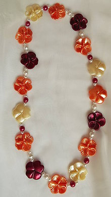Sady šperkov - Náhrdelník a náušnice umelé fialky (žltá-oranžová-bordová) - 12233518_