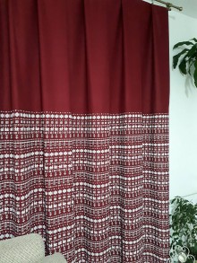 Úžitkový textil - Závesy s folk motívom,,čičmany" (Bordove čičmany 220×220cm) - 12258938_