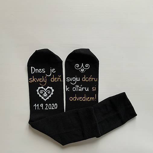 Maľované ponožky pre ocka nevesty (na tmavomodrých)