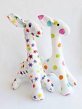 Hračky - veselá žirafka (18 cm s hrkálkou) - 12267265_