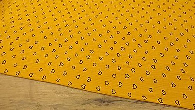 Textil - Gazovina s potlačou - cena za 10 centimetrov (Srdiečka na žltom) - 12270590_