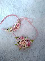 Náhrdelníky - kvetinový náhrdelník pastelovo ružový - 12271803_