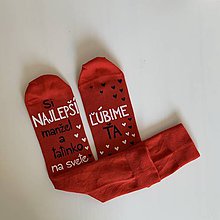 Pánske oblečenie - Maľované ponožky pre najlepšieho manžela a tatinka (červené) - 12274959_
