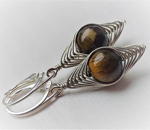 Náušnice - náušničky KLARISKY S TIGRIM OKOM a strieborným drôtom - 12293188_