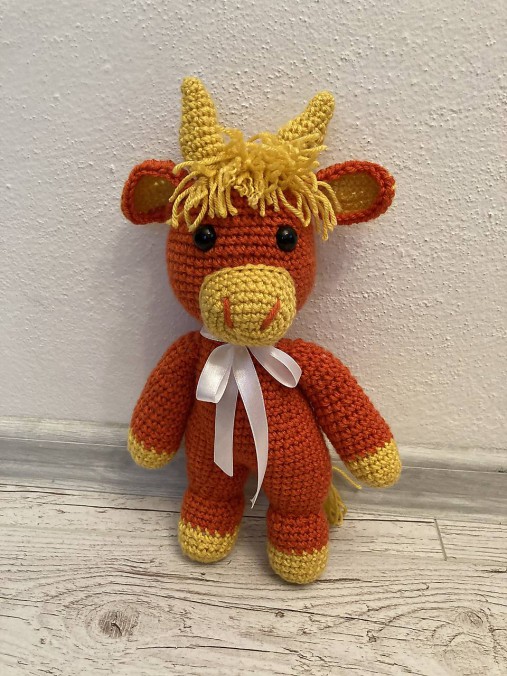 Hračky - Býk / háčkované zvieratko  - 12295225_