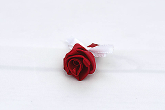 Svadobné pierka - Pierko karmínová červená ruža - 12301273_