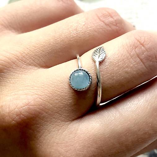 Simple Leaf Silver Gemstone Ring Ag925 / Strieborný prsteň s minerálom  (Blue Aquamarine / Akvamarín modrý)